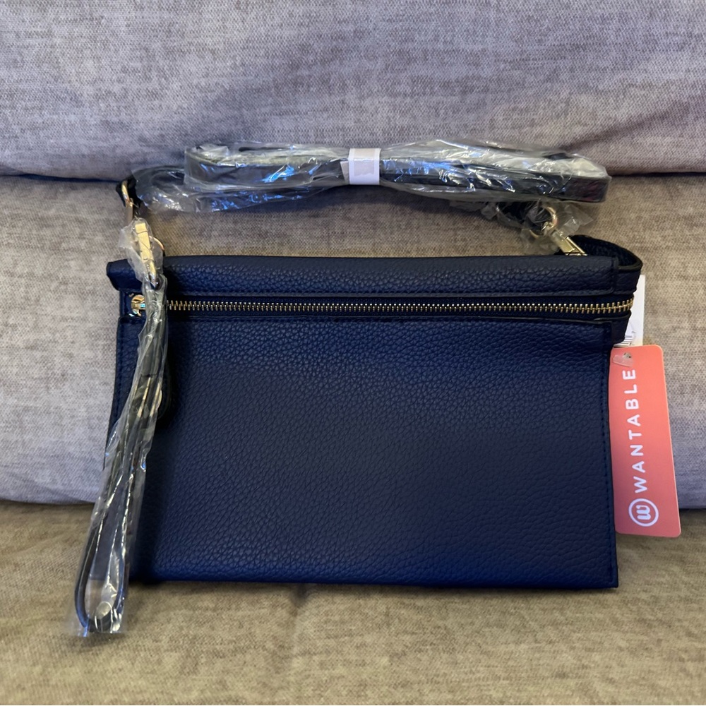 Wantable bag with tags